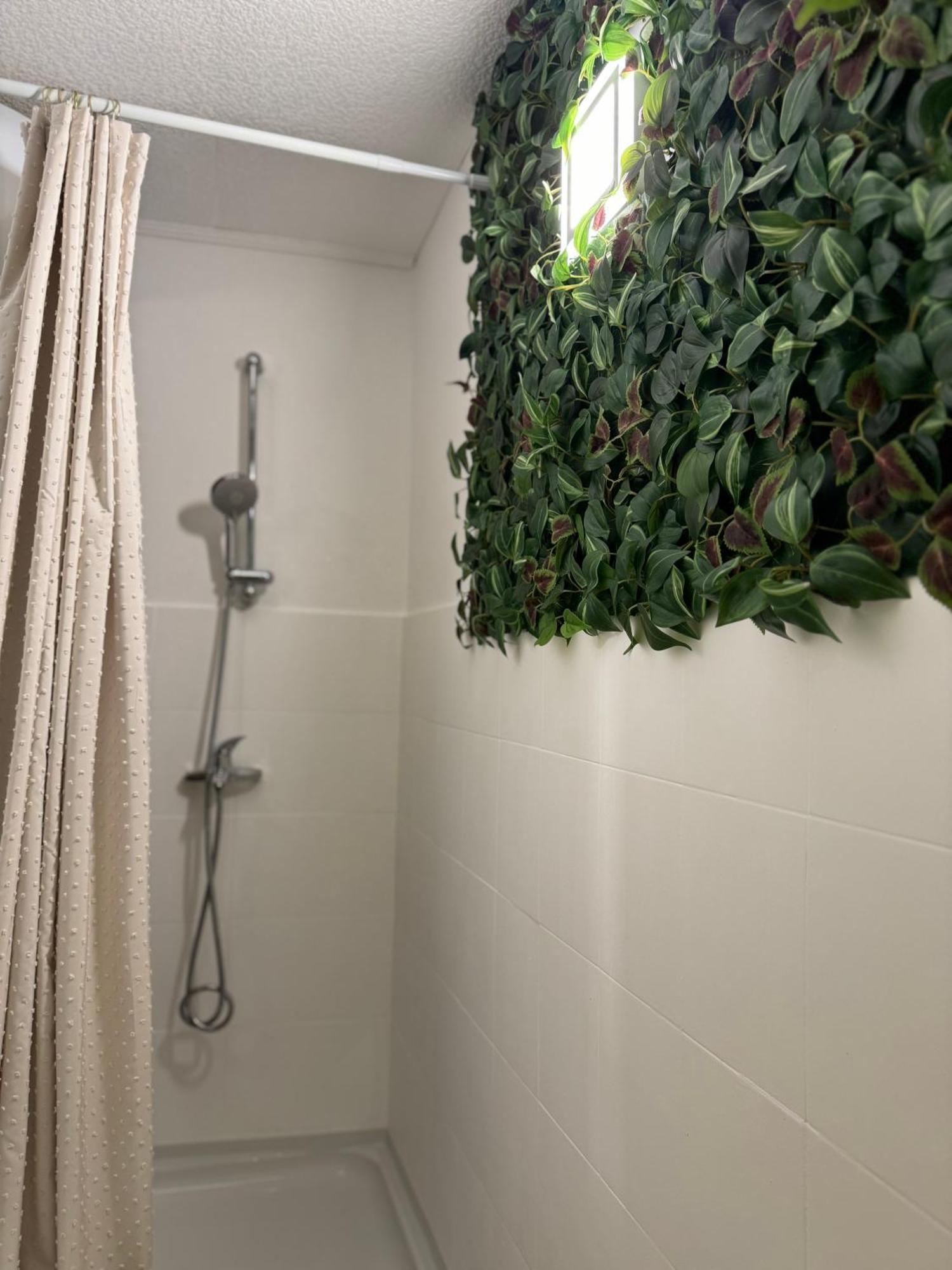 Oh La La Apartment Old Town Ровинь Экстерьер фото