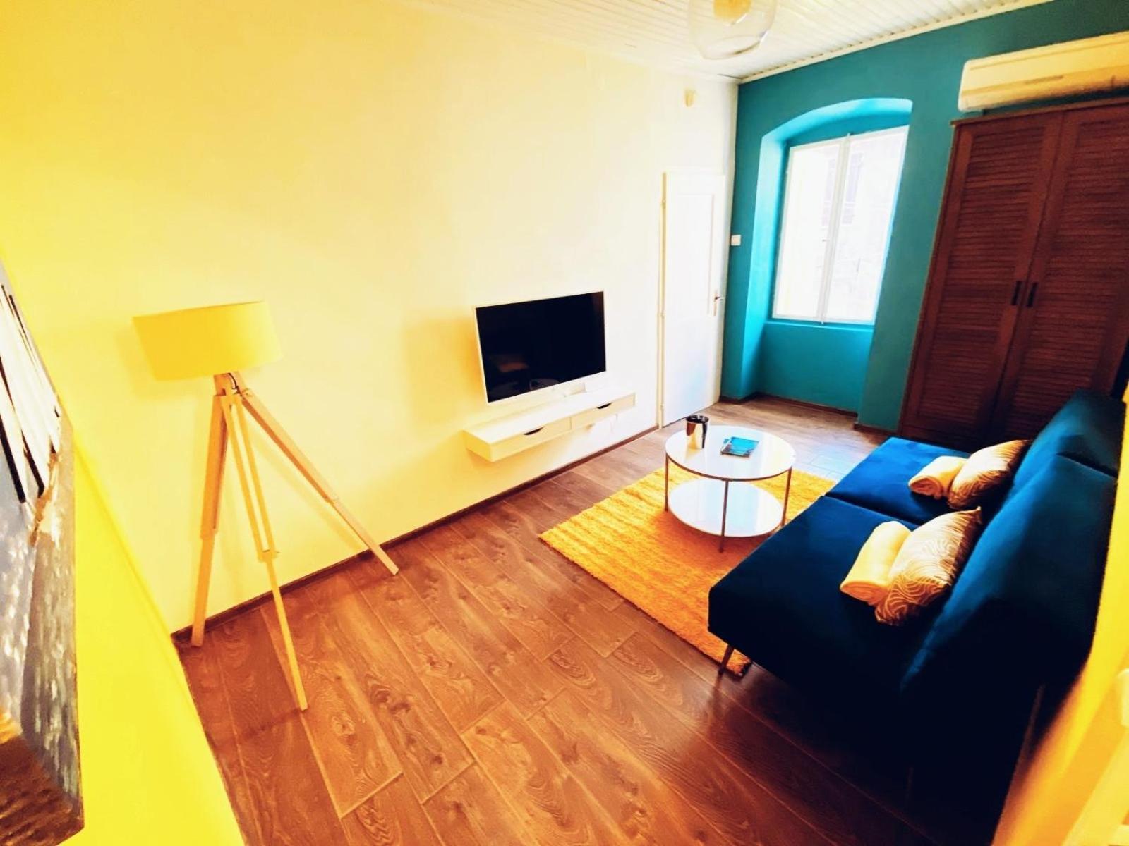 Oh La La Apartment Old Town Ровинь Экстерьер фото